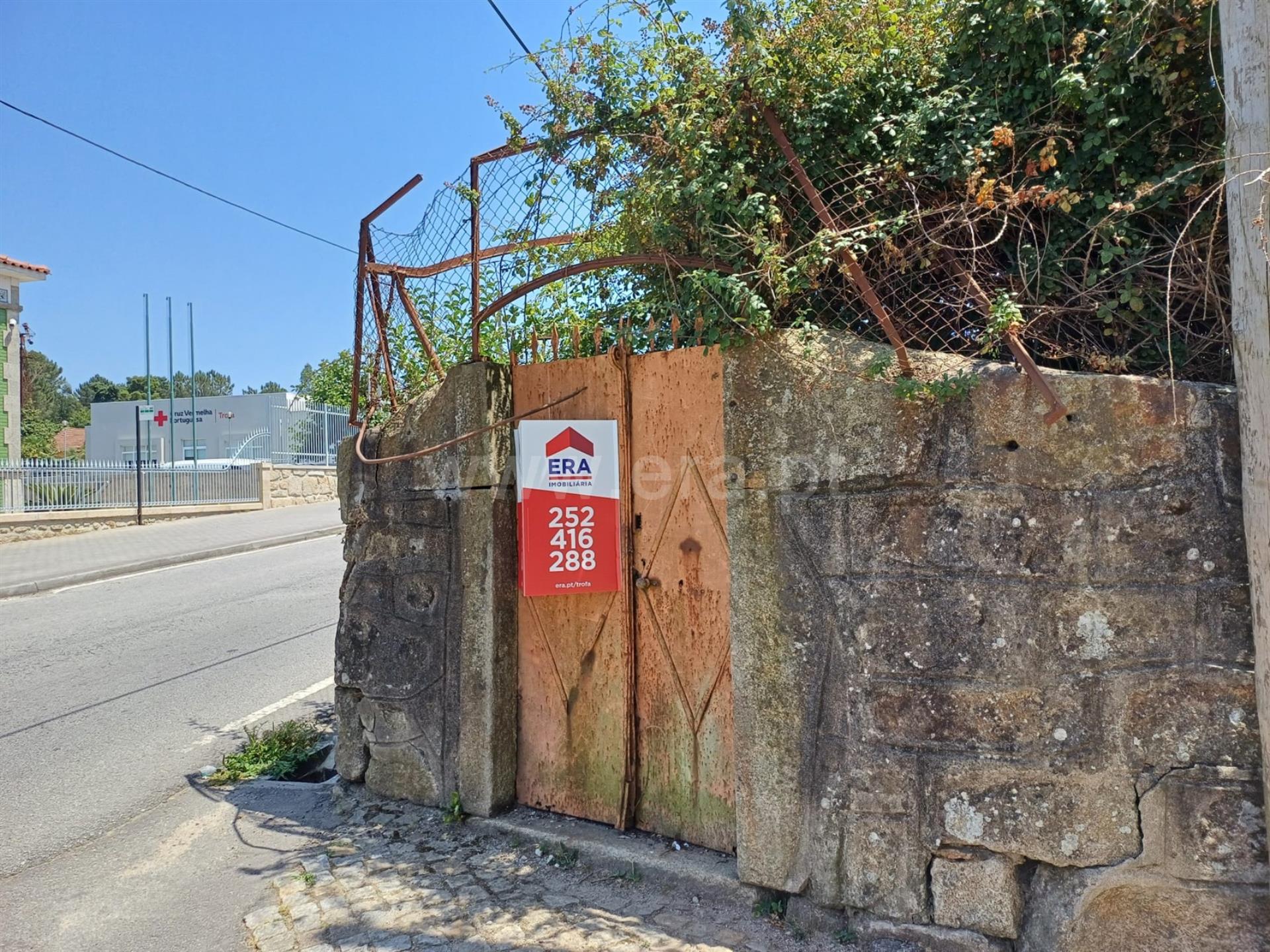 Land for sale in Trofa, Portugal — €99,000