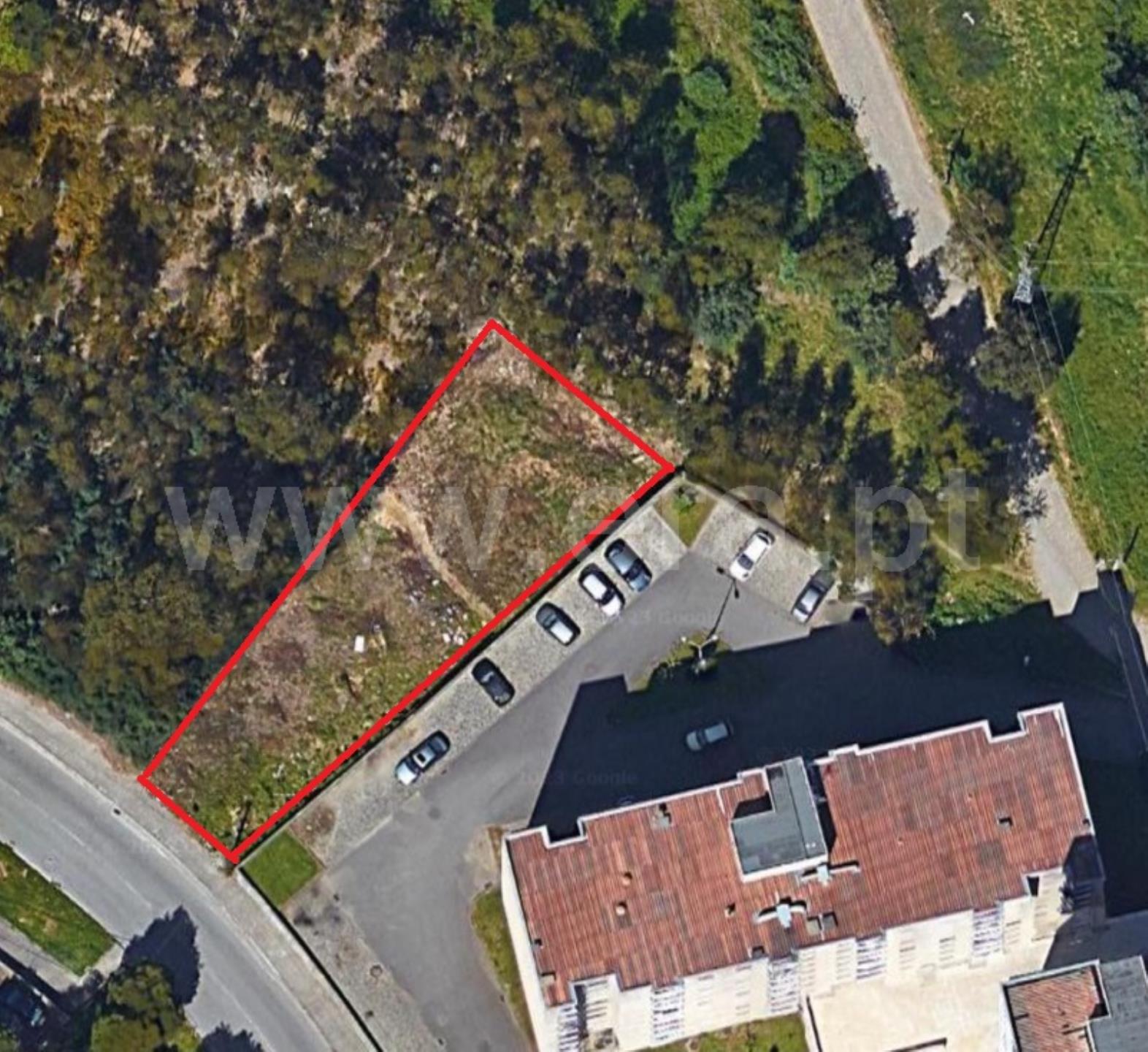 Land for sale in Valongo, Portugal — €75,500