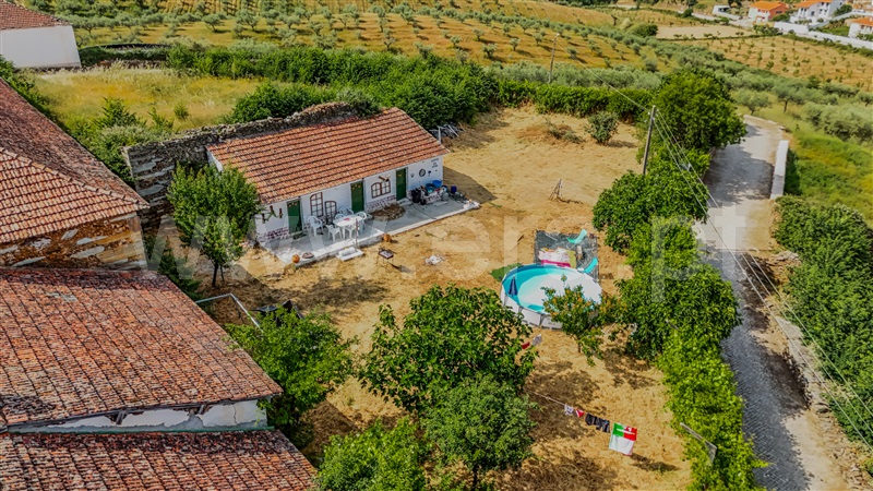 Terreno para Construção / Valpaços, Água Revés e Crasto