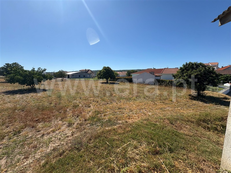 Terreno para Construção / Valpaços, Lebução, Fiães e Nozelos