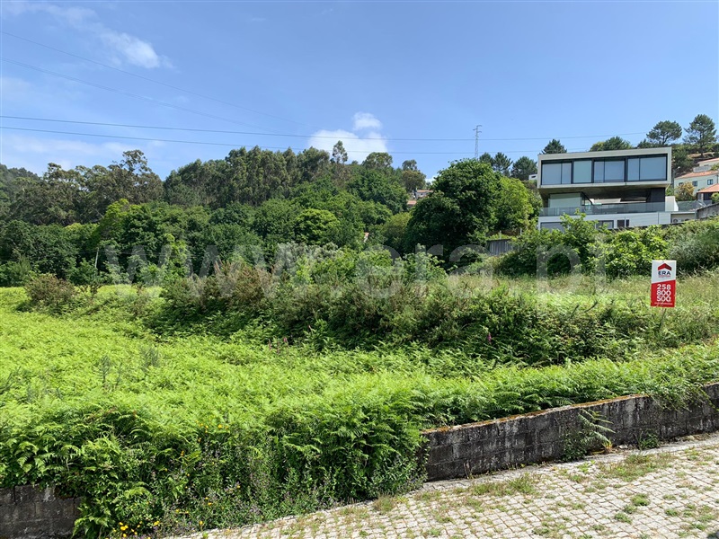 Terreno para Construção / Viana do Castelo, Areosa
