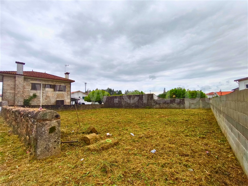 Terreno para Construção / Viana do Castelo, Barroselas