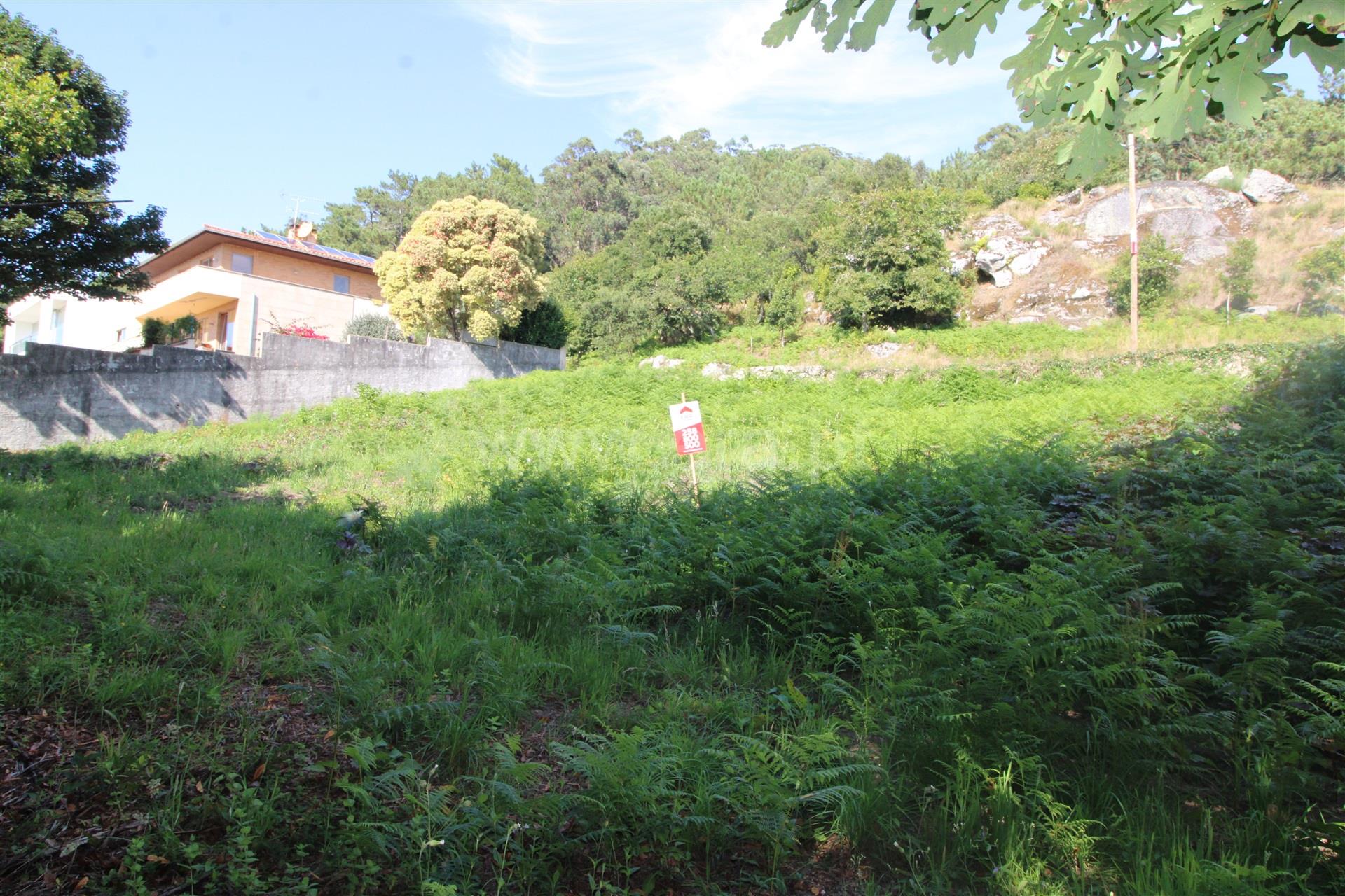 Land for sale in Viana do Castelo, Portugal — €125,000