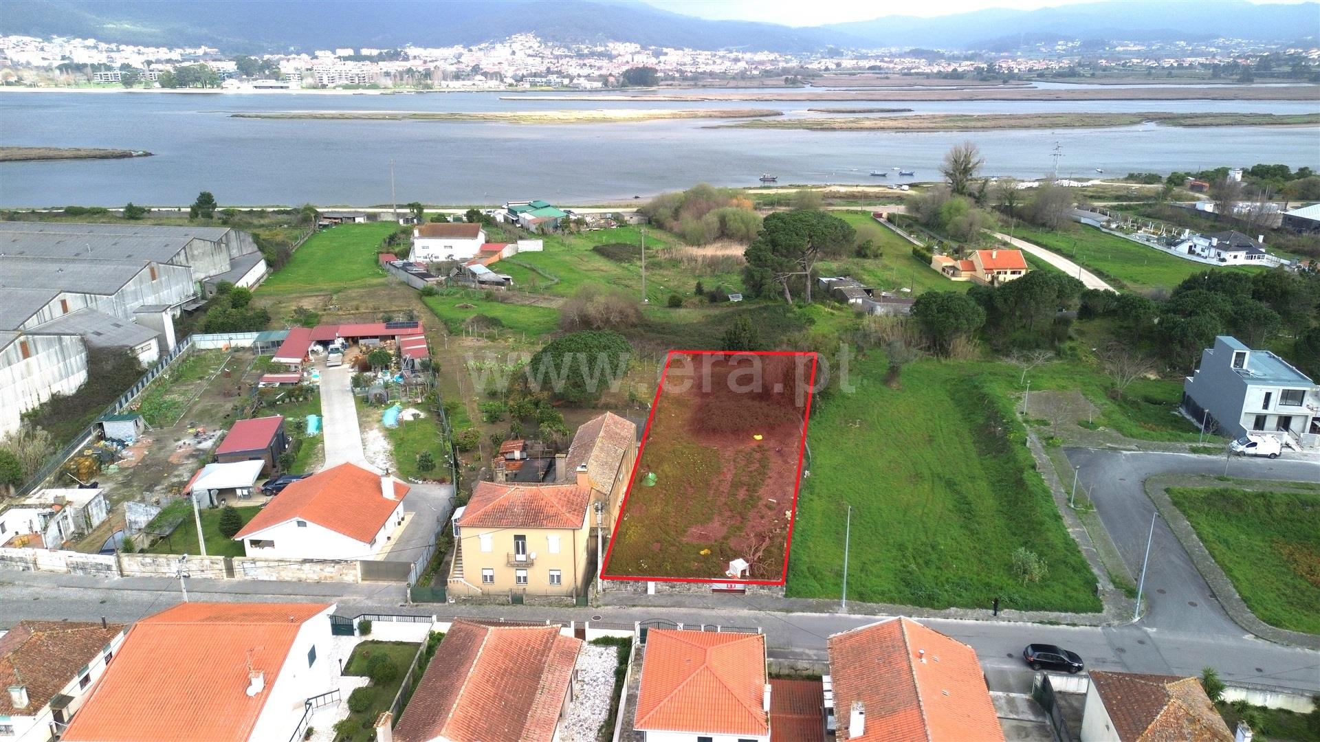 Land for sale in Viana do Castelo, Portugal — €80,000