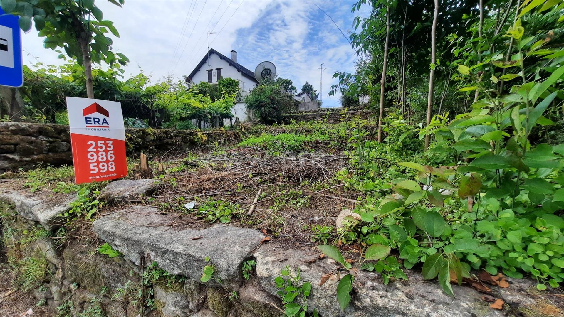 Land for sale in Viana do Castelo, Portugal — €57,000