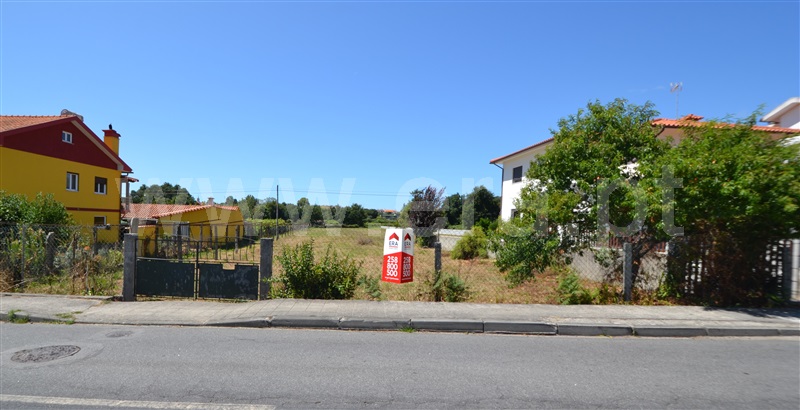 Terreno para Construção / Viana do Castelo, Mujães
