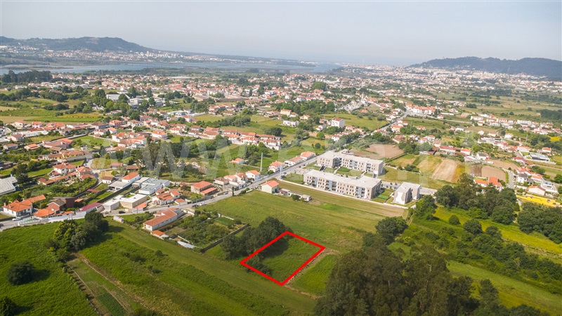 Terreno para Construção / Viana do Castelo, Santa Marta de Portuzelo
