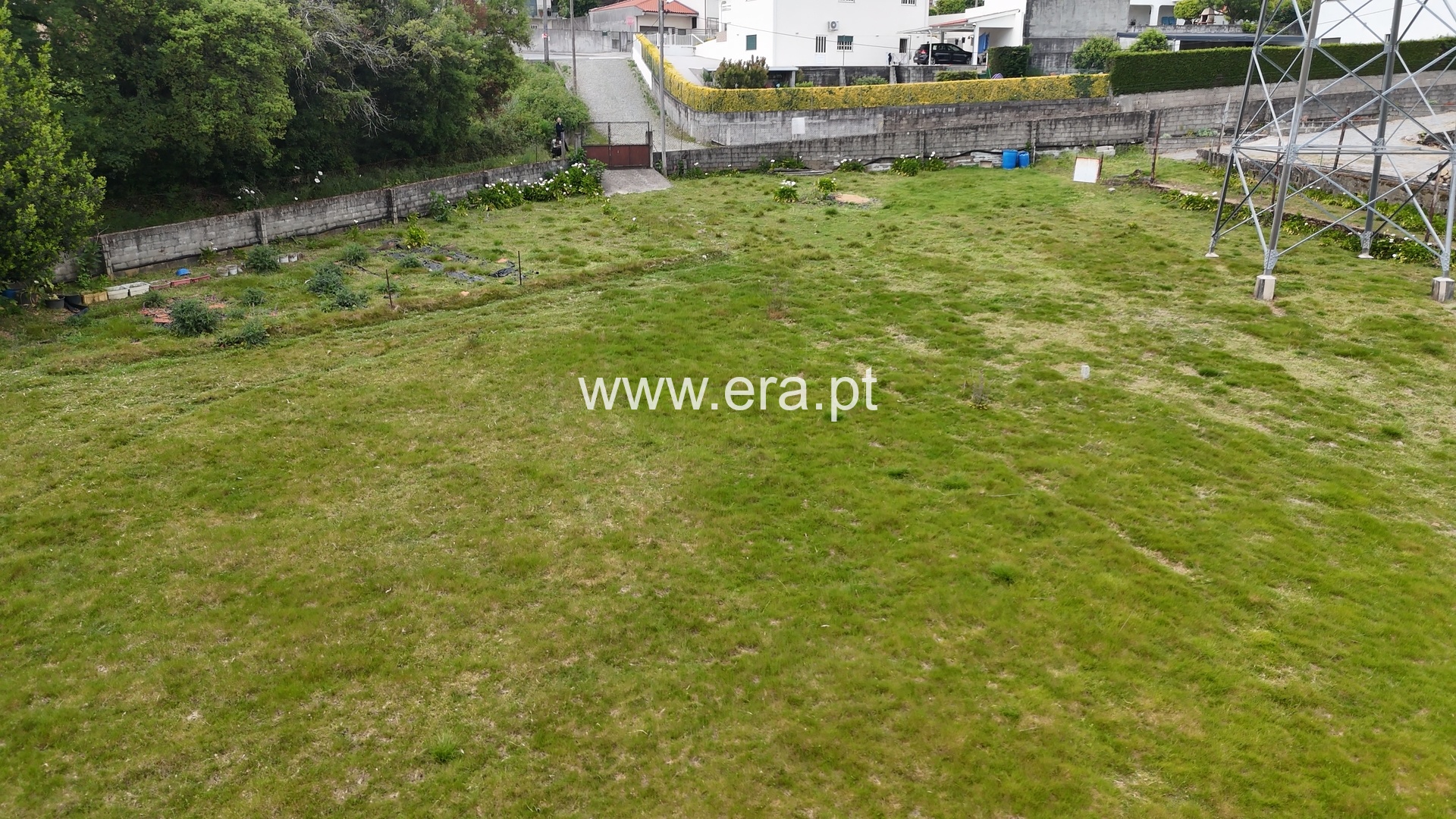 Terreno para Construção / Vila Nova de Famalicão, Lousado