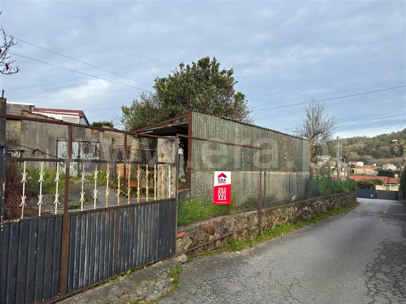 Terreno para Construção / Vila Nova de Famalicão, Outiz