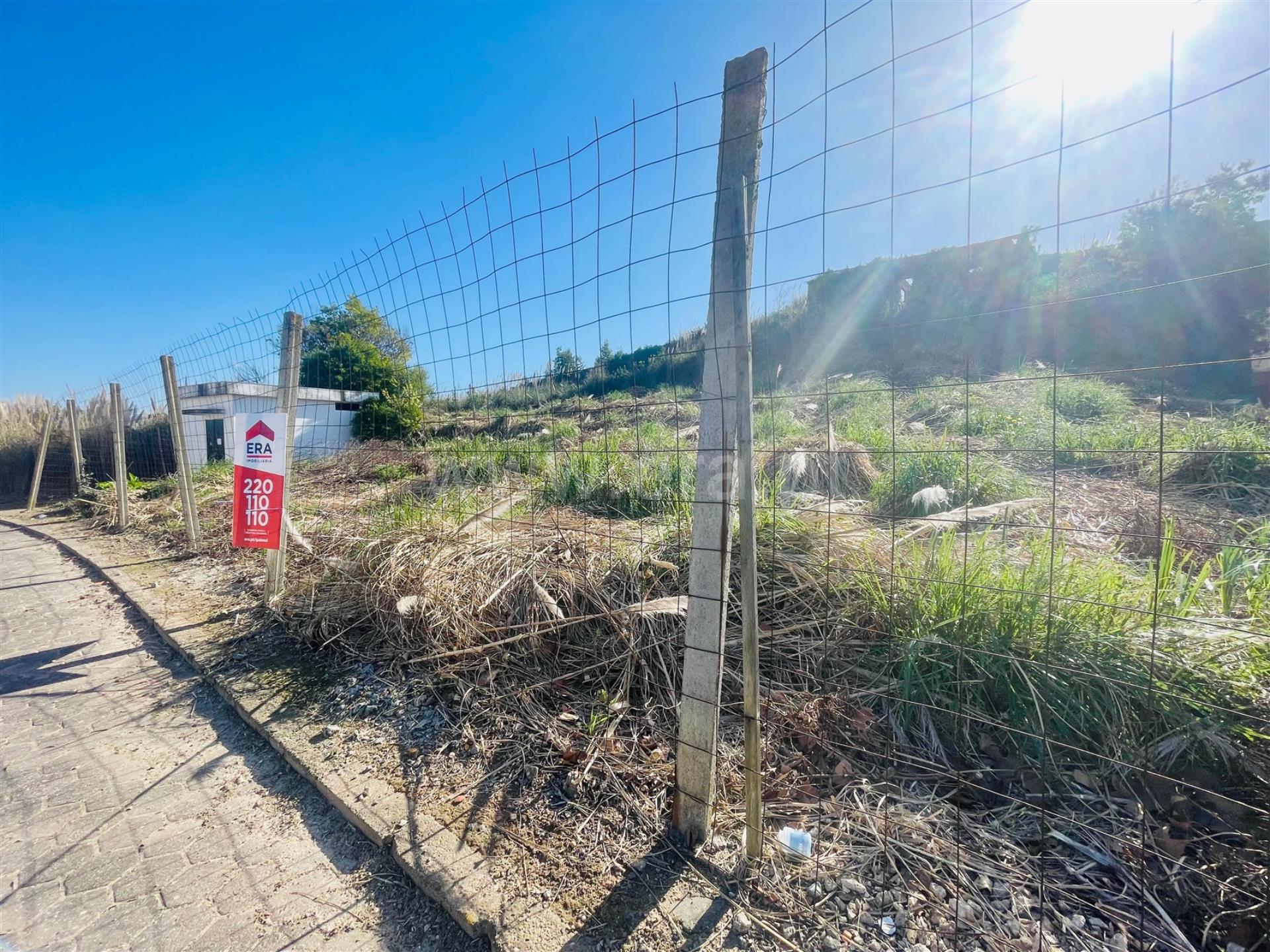 Land for sale in Vila Nova de Gaia, Portugal — €180,000