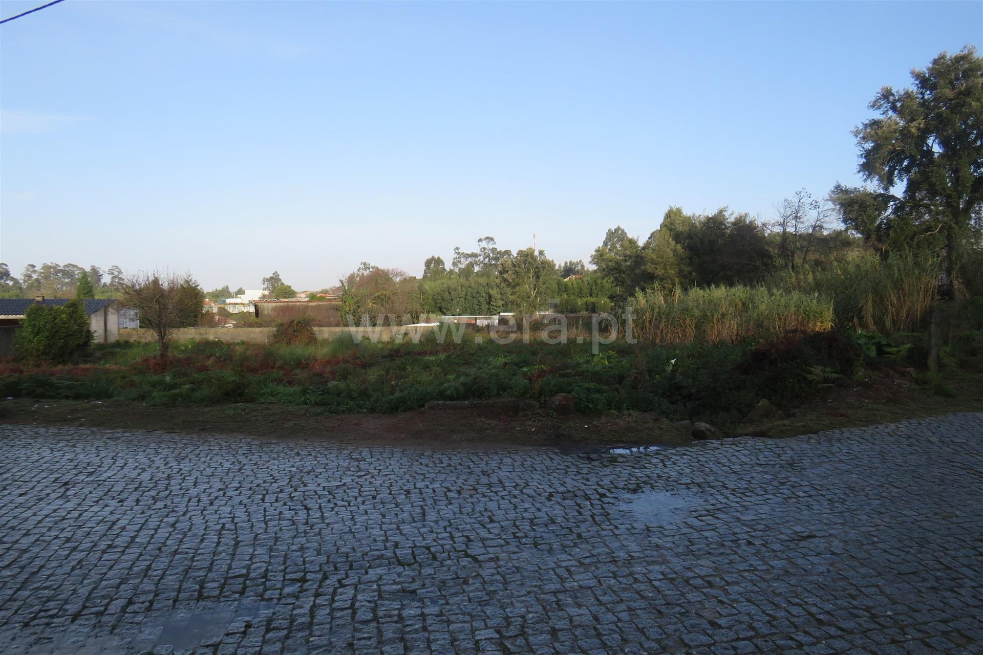 Land for sale in Vila Nova de Gaia, Portugal — €170,000