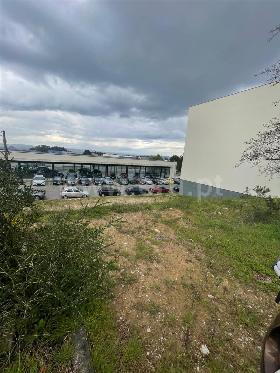 Land for sale in Vila Nova de Gaia, Portugal — €300,000