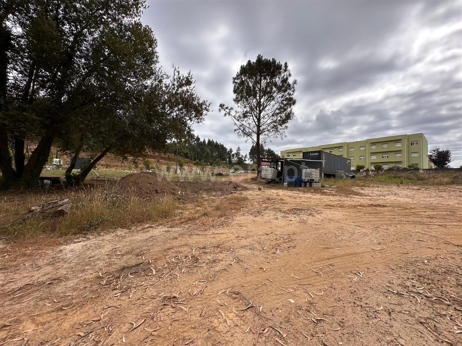 Land for sale in Vila Nova de Gaia, Portugal — €75,000