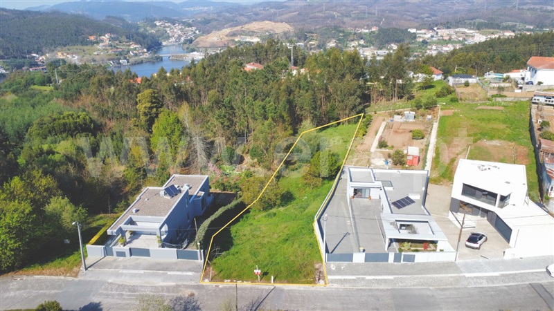 Terreno para Construção / Vila Nova de Gaia, Sandim, Olival, Lever e Crestuma