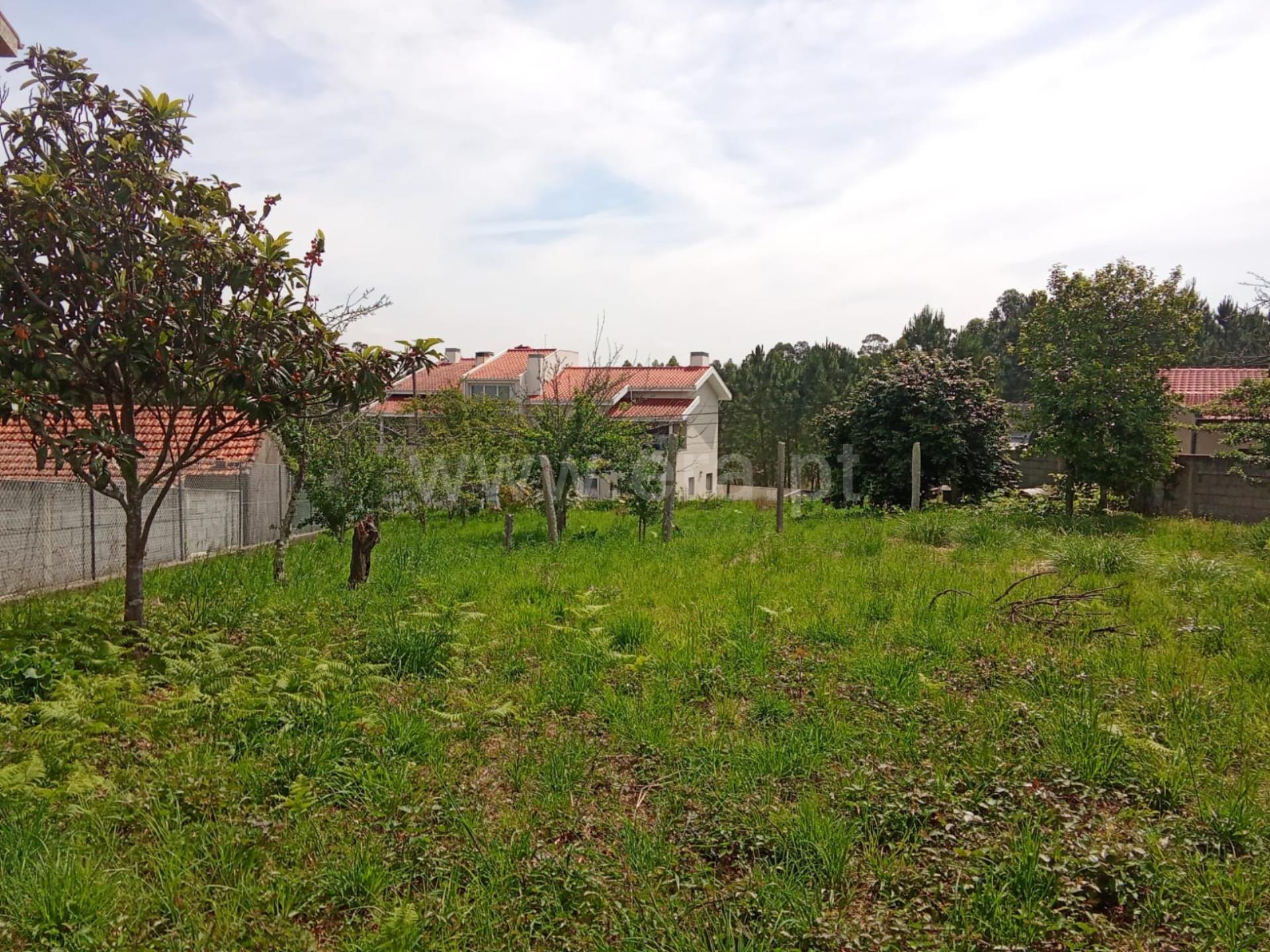 Land for sale in Vila Nova de Gaia, Portugal — €58,000