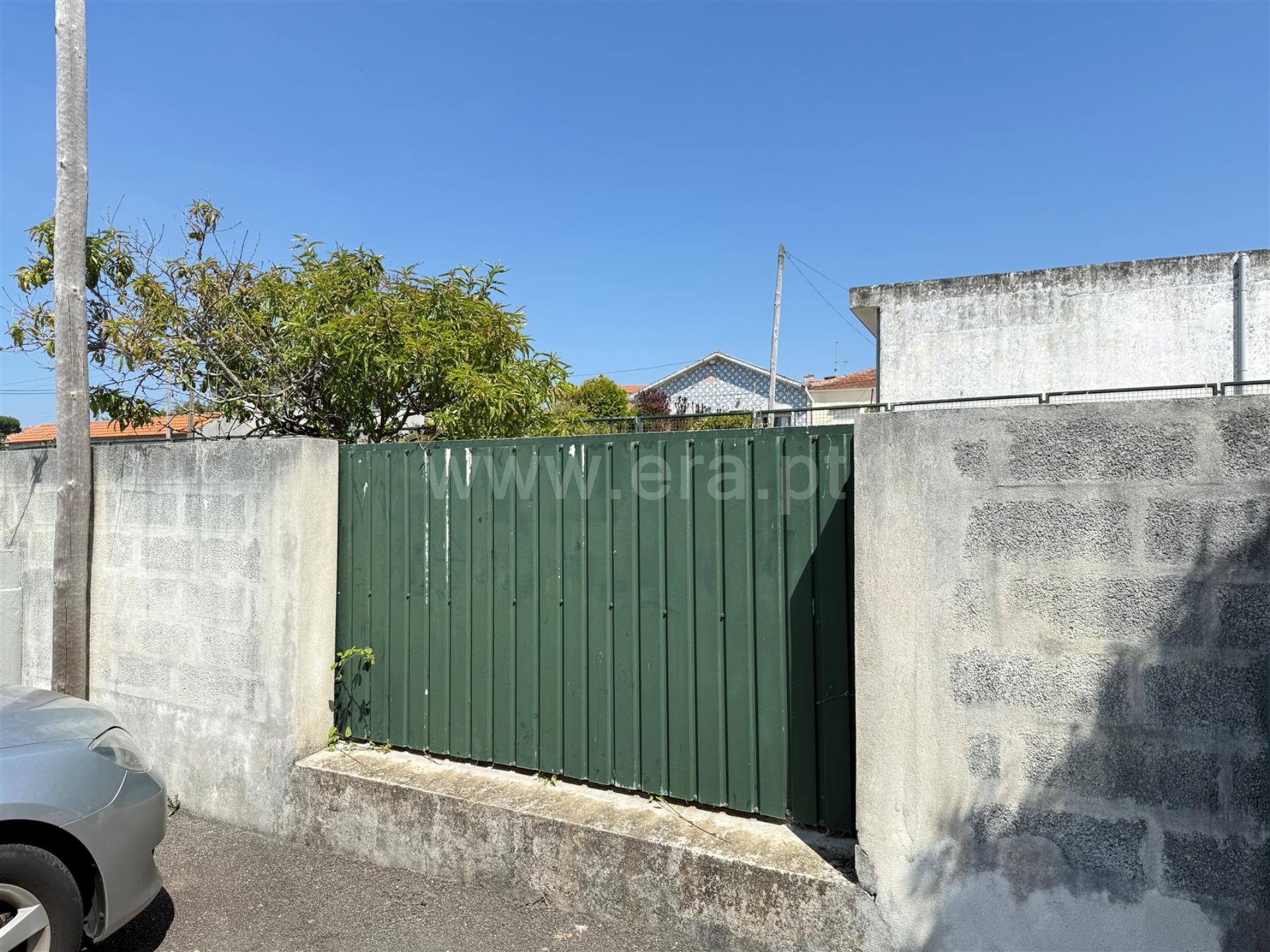 Land for sale in Vila Nova de Gaia, Portugal — €108,000