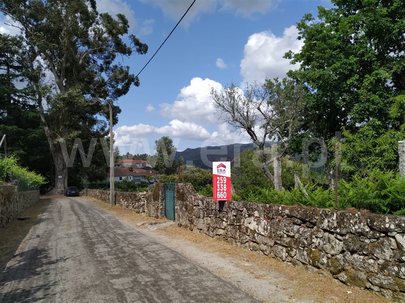 Terreno para Construção / Vila Real, Adoufe e Vilarinho de Samardã