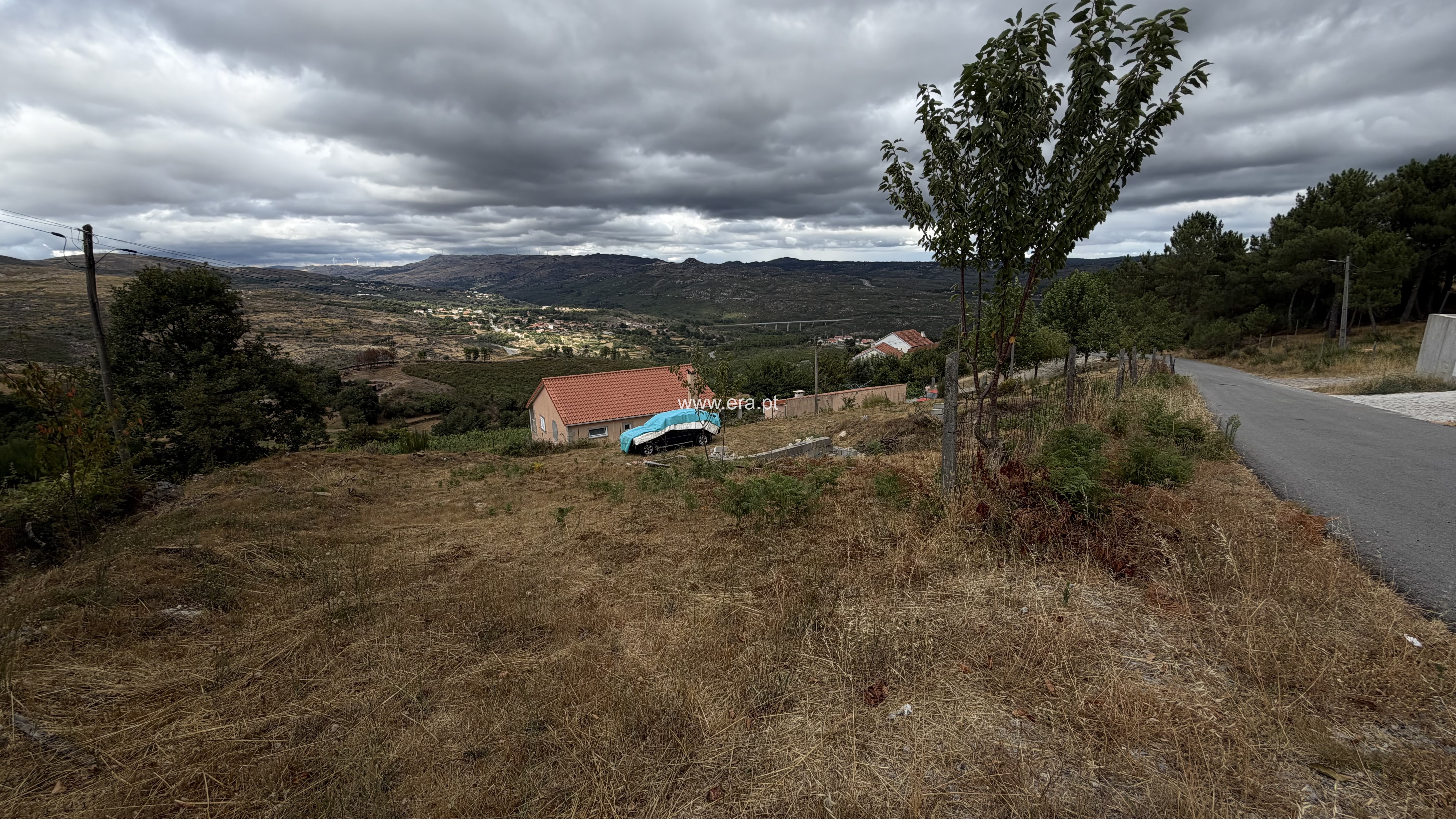 Terreno para Construção / Vila Real, Adoufe e Vilarinho de Samardã