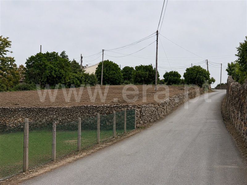 Terreno para Construção / Vila Real, Folhadela