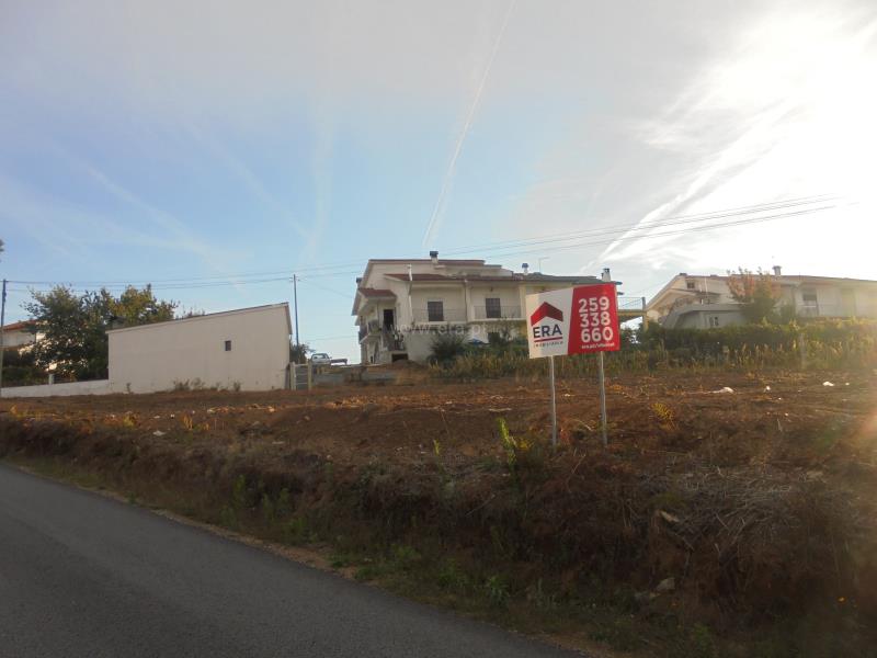 Terreno para Construção / Vila Real, Folhadela