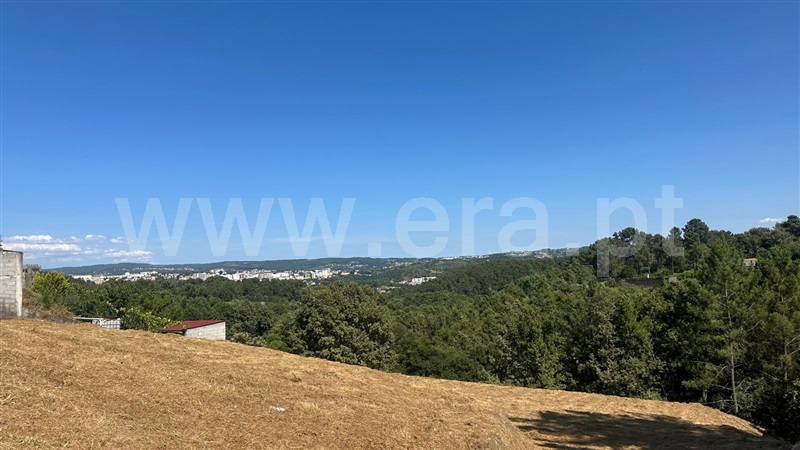 Terreno para Construção / Vila Real, Vila Marim