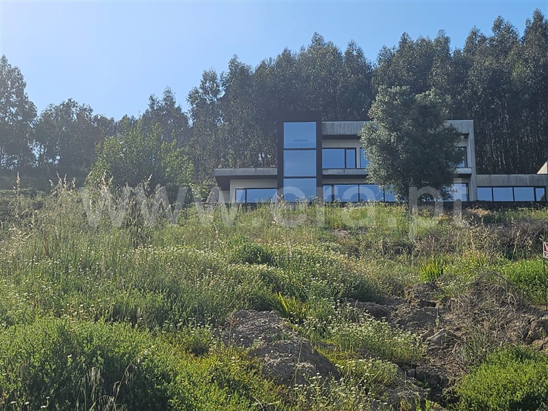Terreno para Construção / Vila Verde, Carreiras (São Miguel) e Carreiras (Santiago)