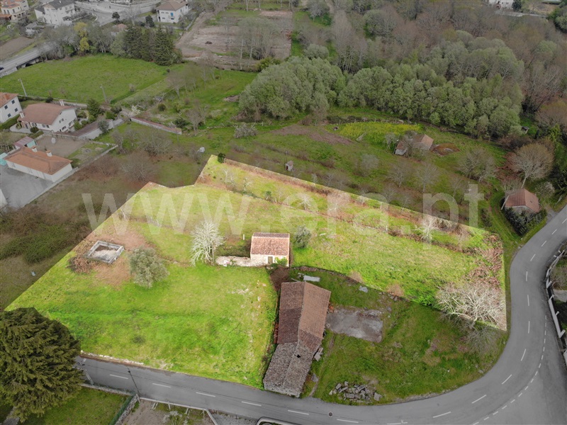 Terreno para Construção / Viseu, Couto de Baixo e Couto de Cima