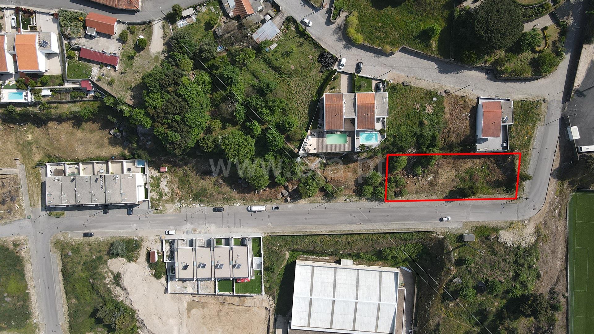 Land for sale in Vizela, Portugal — €238,000