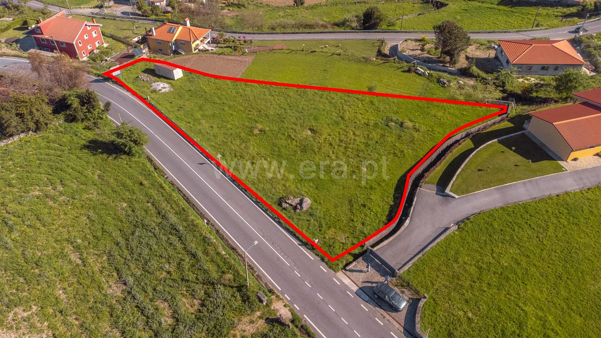 Land for sale in Paredes de Coura, Portugal — €75,000
