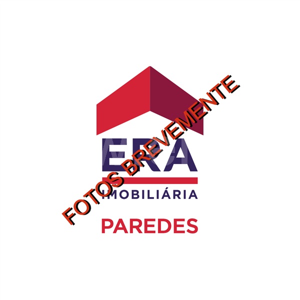 Terreno / Paredes, Paredes