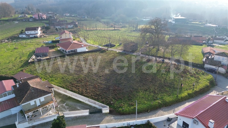 Terreno / Penafiel, Bustelo