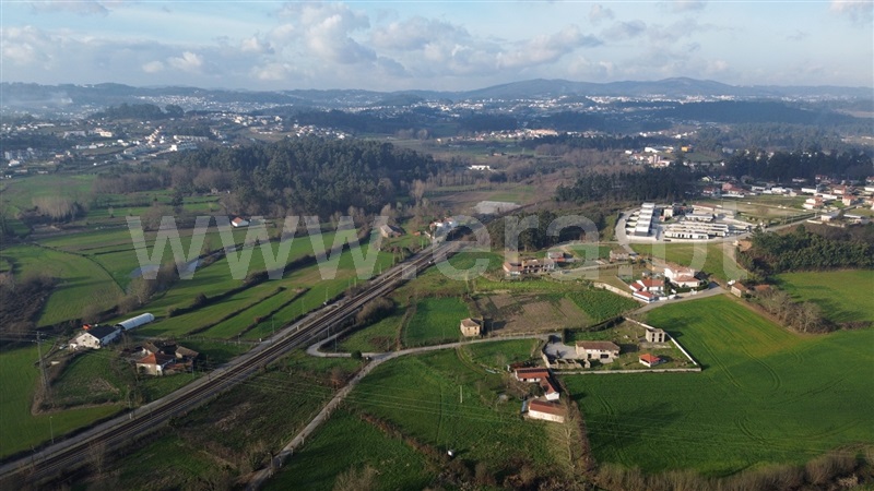 Terreno / Penafiel, Bustelo