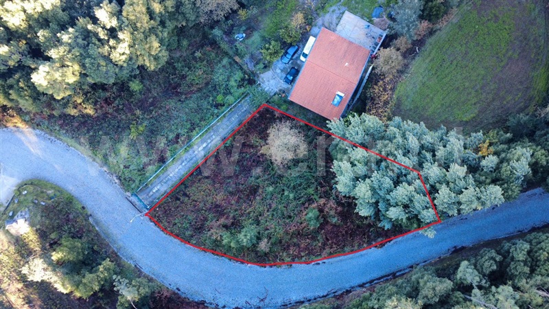 Terreno / Penafiel, Fonte Arcada