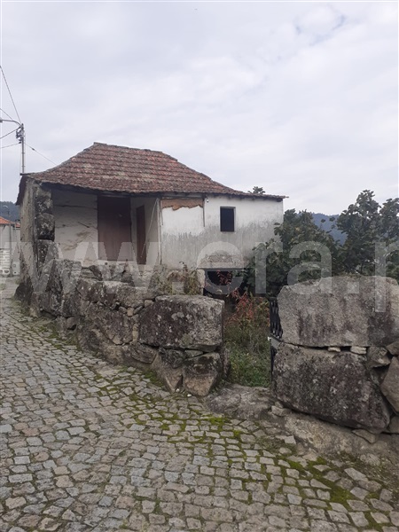 Terreno / Penafiel, Luzim e Vila Cova