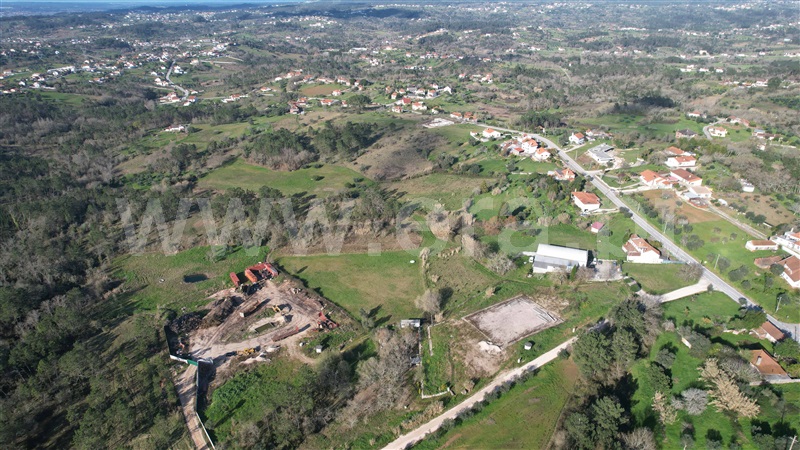Terreno / Pombal, Santiago e São Simão de Litém e Albergaria dos Doze