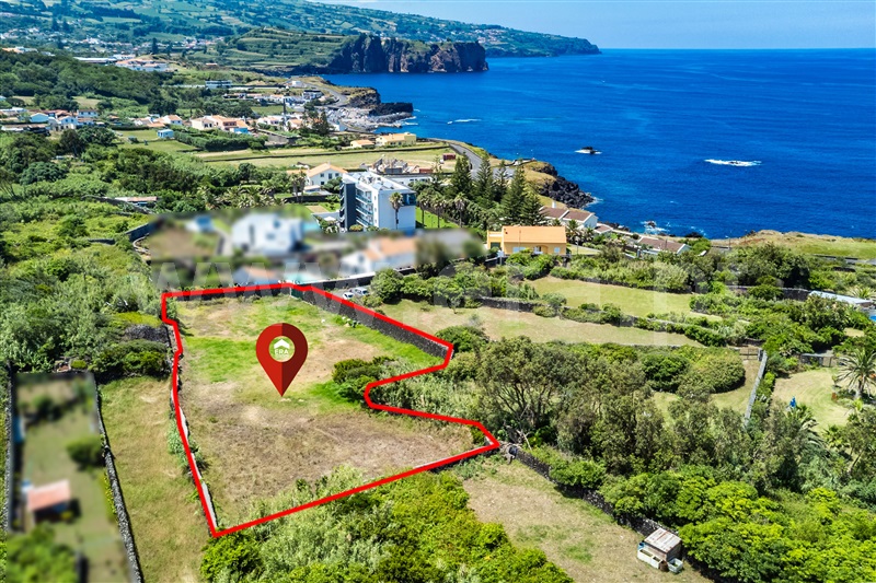 Terreno / Ponta Delgada, São Vicente Ferreira