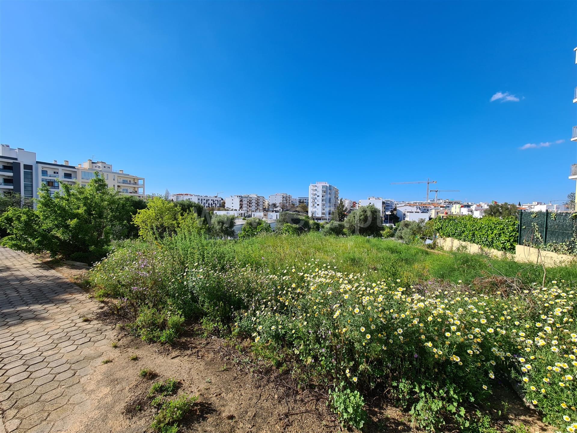Land for sale in Portimão, Portugal — €1,500,000
