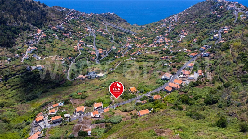 Terreno / Ribeira Brava, Campanário