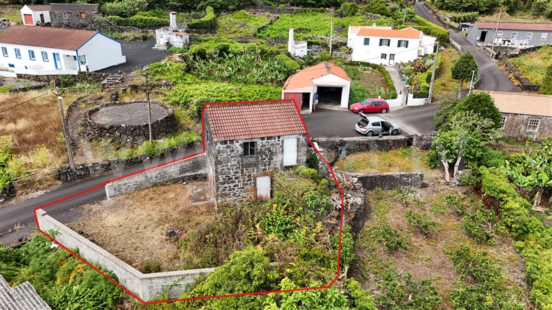 Terreno Rústico / Lajes do Pico, Piedade