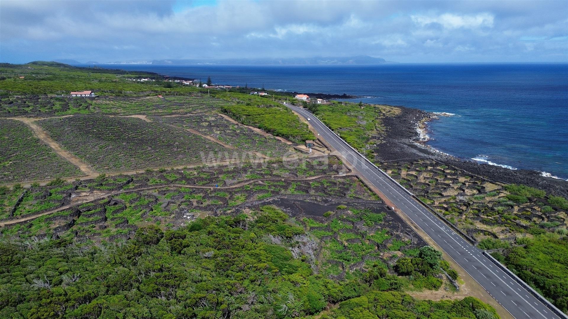 Land for sale in Vila Nova de Gaia, Portugal — €165,000