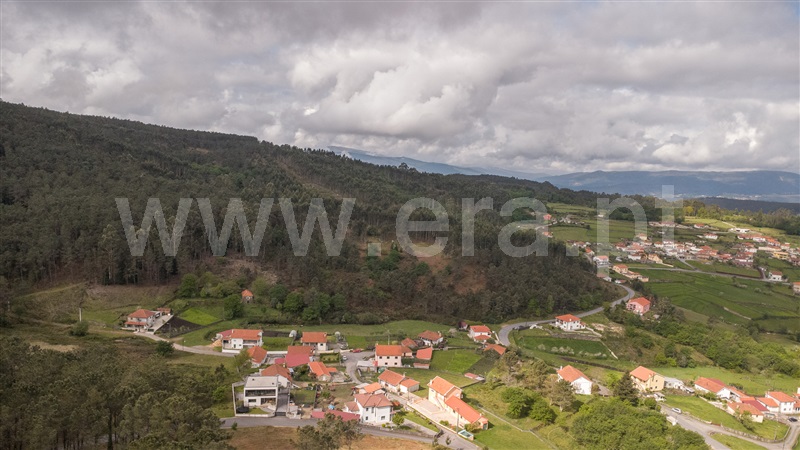 Terreno Rústico / Paredes de Coura, Cunha