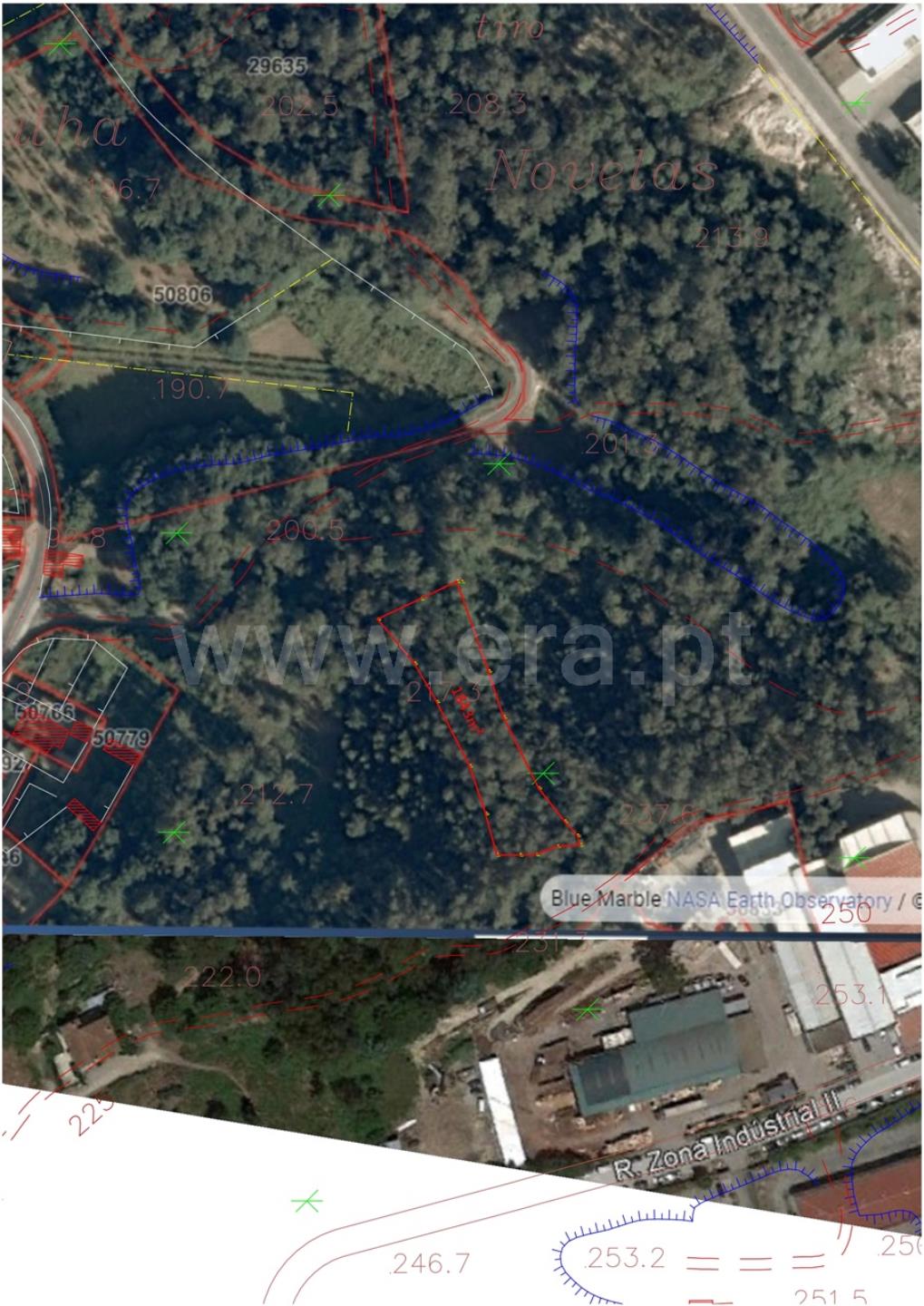 Land for sale in Penafiel, Portugal — €59,000