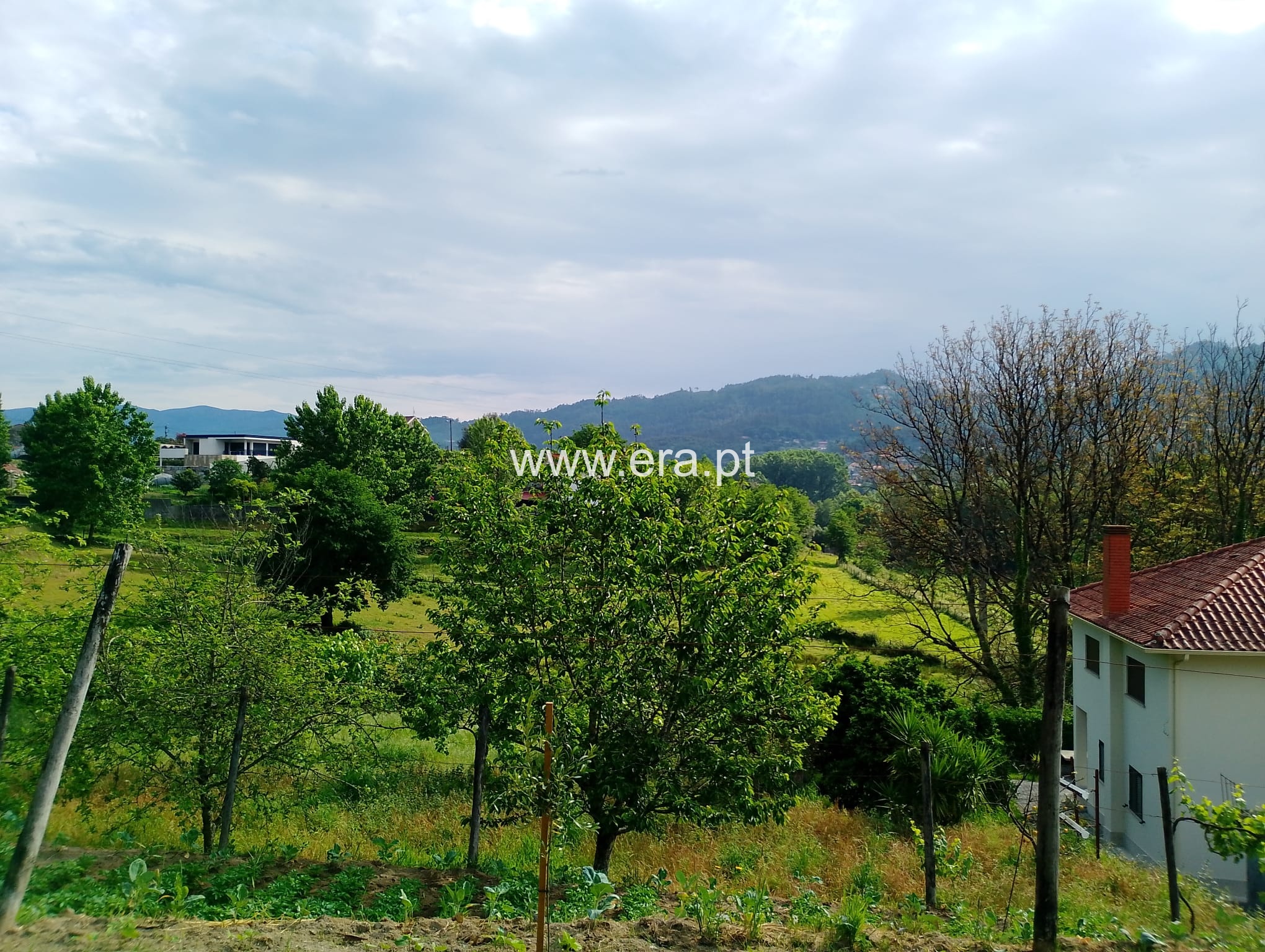 Terreno Rústico / Ponte da Barca, Crasto, Ruivos e Grovelas