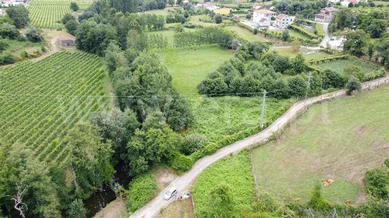 Terreno Rústico / Ponte da Barca, Cuide de Vila Verde