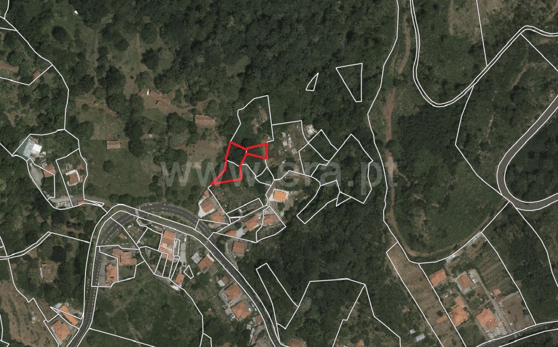 Land for sale in Armamar, Portugal — €83,000