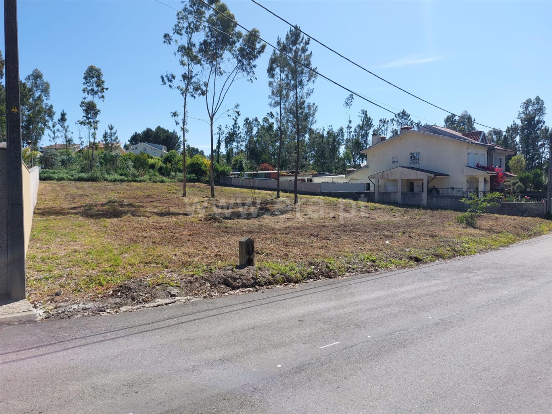 Land for sale in Santa Maria da Feira, Portugal — €145,000