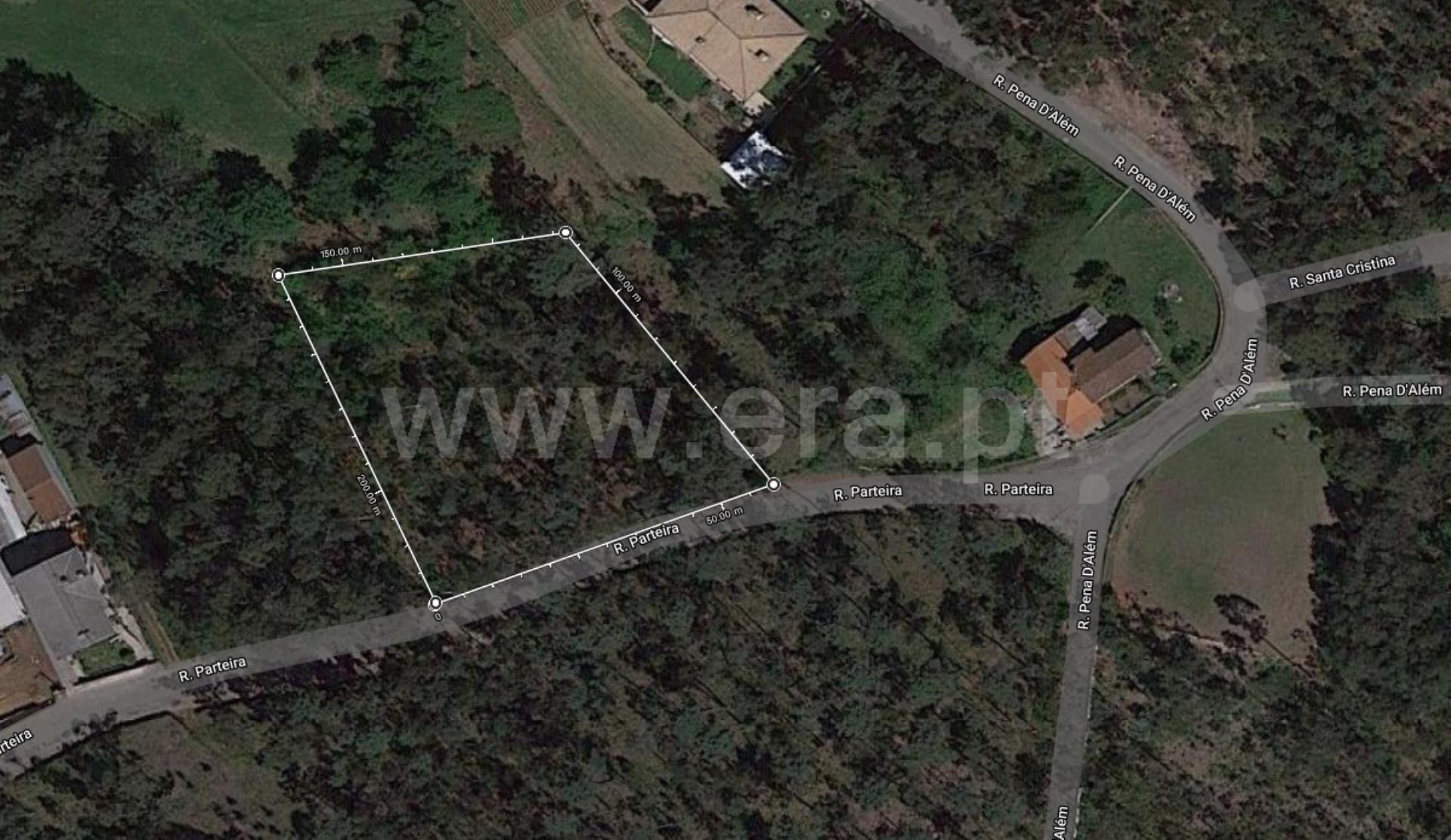 Land for sale in Santa Maria da Feira, Portugal — €75,000