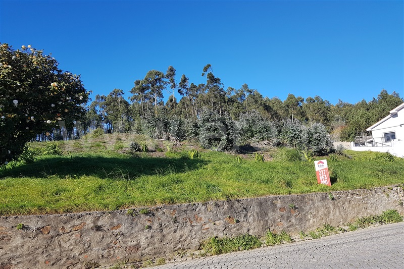 Terreno Rústico / Vila Nova de Gaia, Grijó e Sermonde