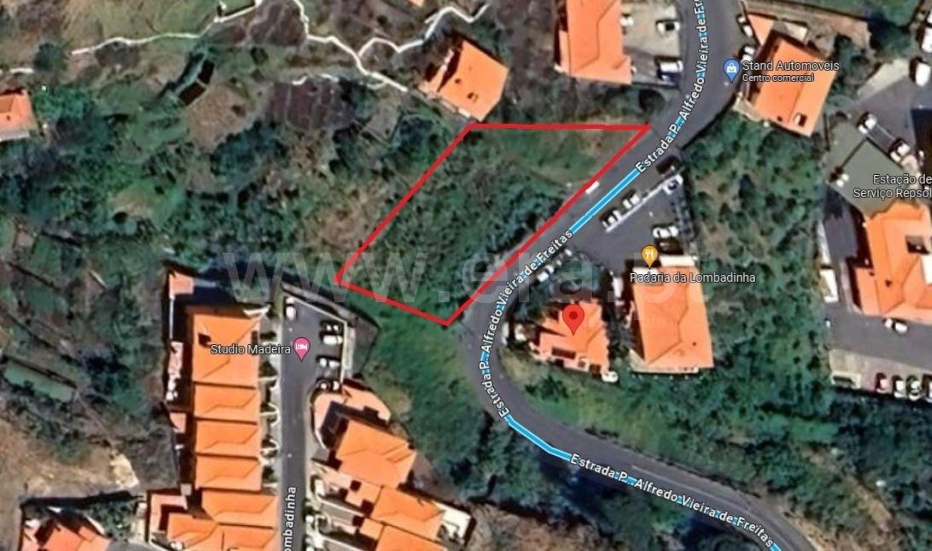 Land for sale in Armamar, Portugal — €398,000