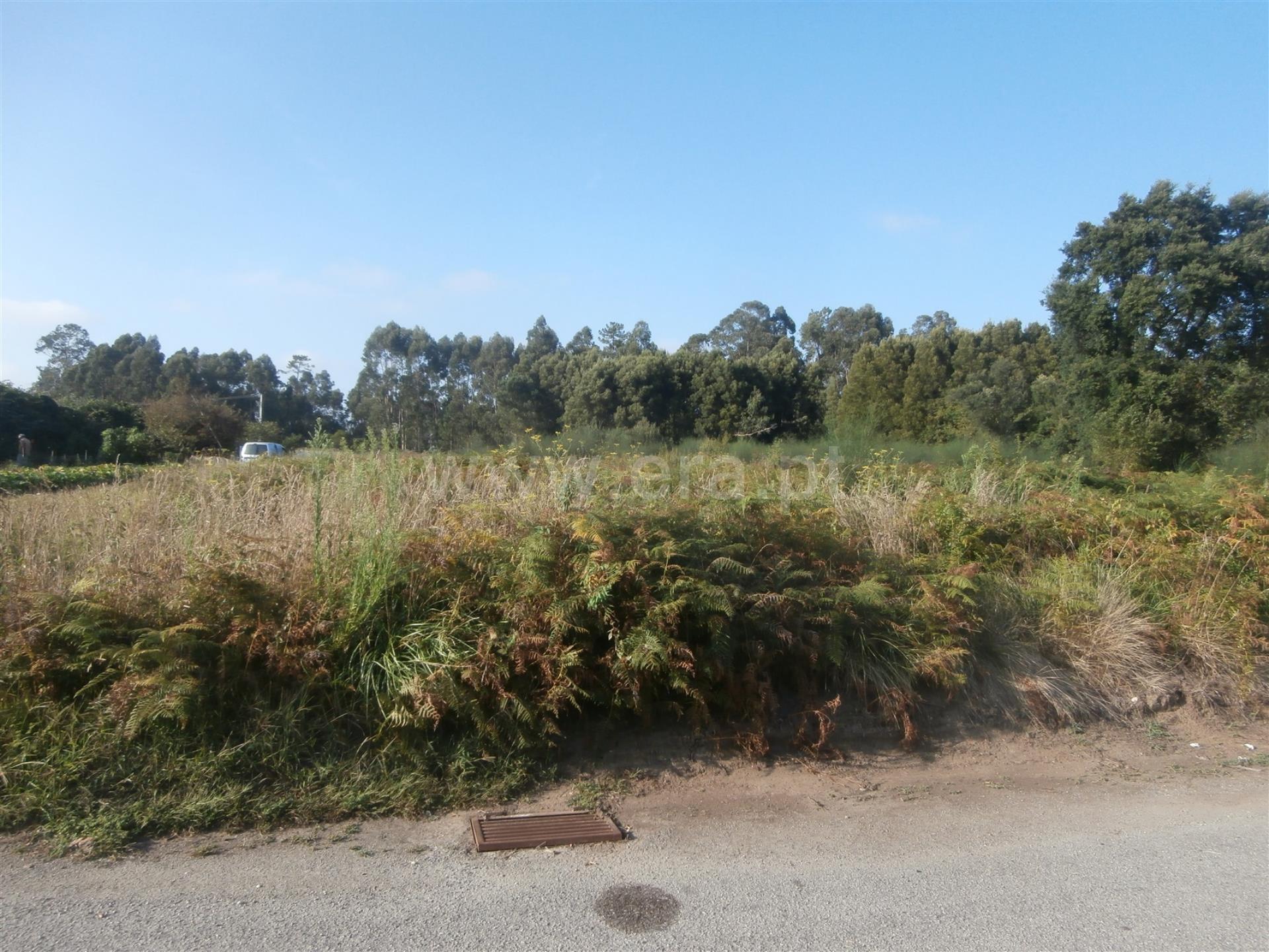 Land for sale in Santa Maria da Feira, Portugal — €600,000